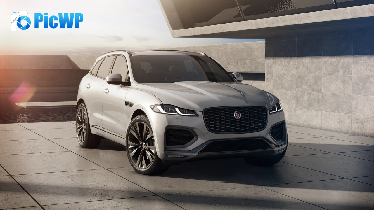 Jaguar F-Pace R-Dynamic Black Pack 2020 4K PC Wallpaper
