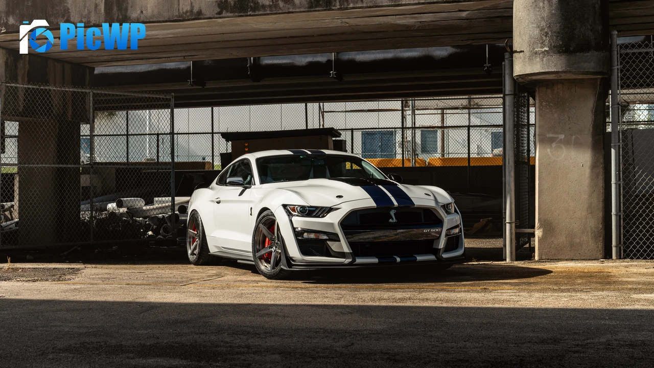 Ford Mustang Shelby GT500 4K PC Wallpaper