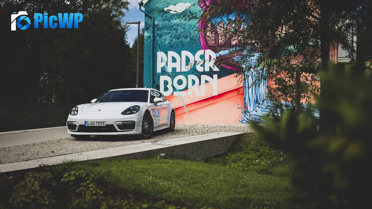 Porsche Panamera 4S E-Hybrid Sport Turismo 2020 4K PC Wallpaper