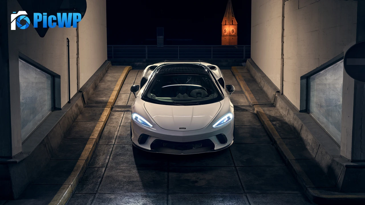 Novitec McLaren GT 4K PC Wallpaper