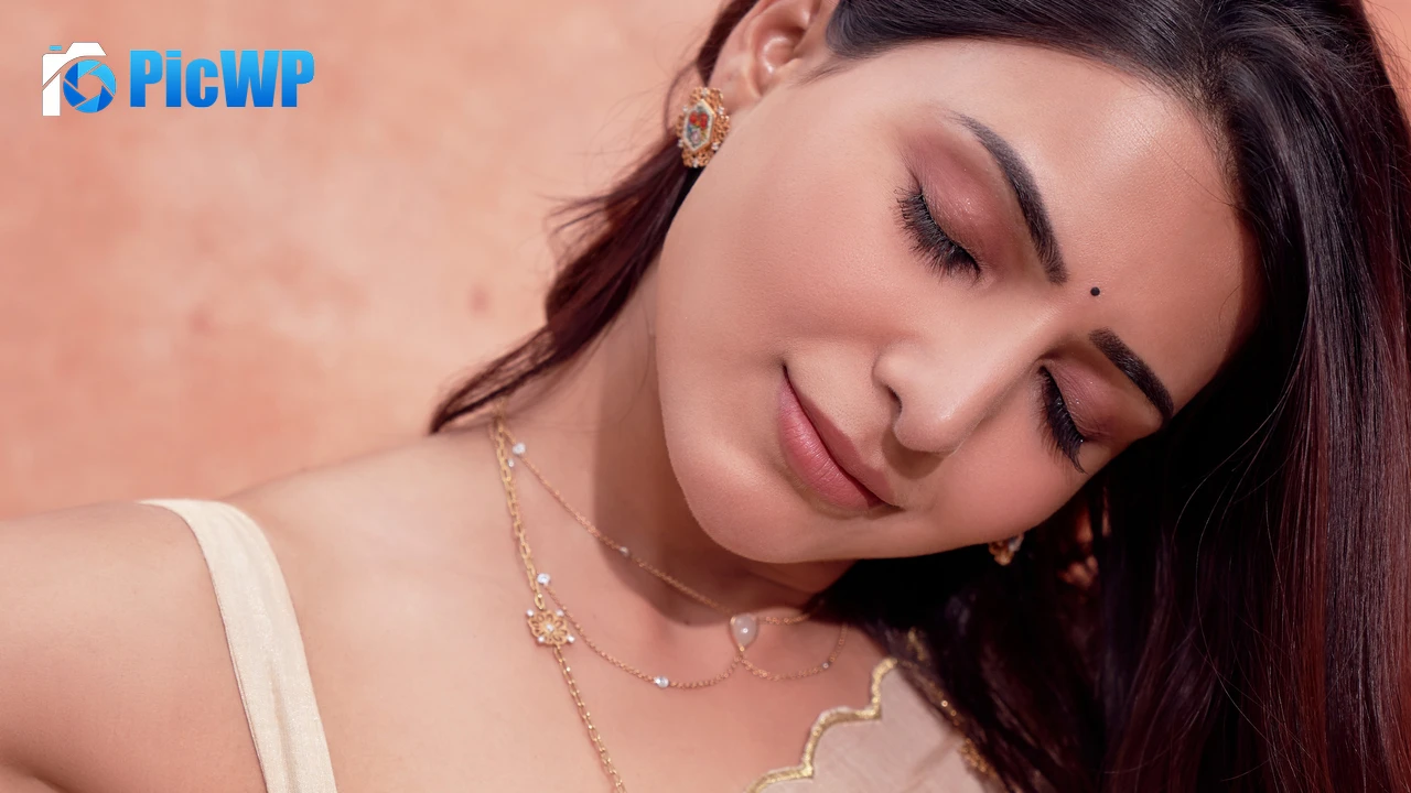 Samantha Tamil actress 4K PC Wallpaper