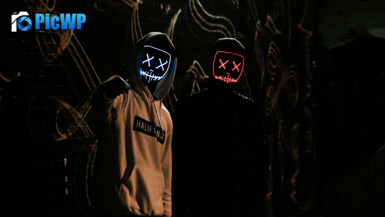 Friends Anonymous 4K PC Wallpaper