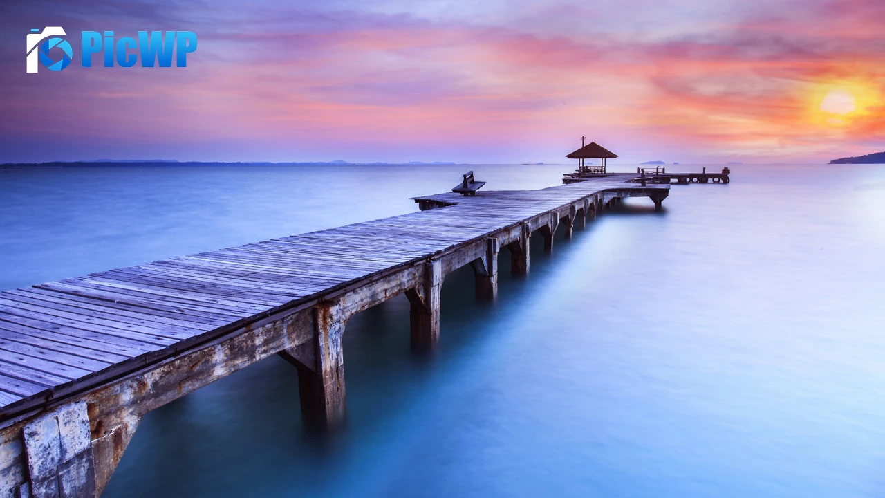 Wooden pier Sunrise 4K PC Wallpaper