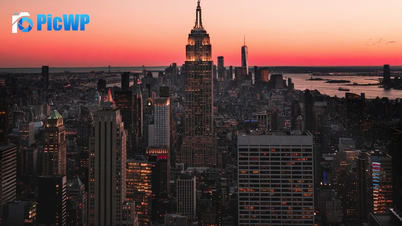 Empire State Building Skyscraper 4K PC Wallpaper