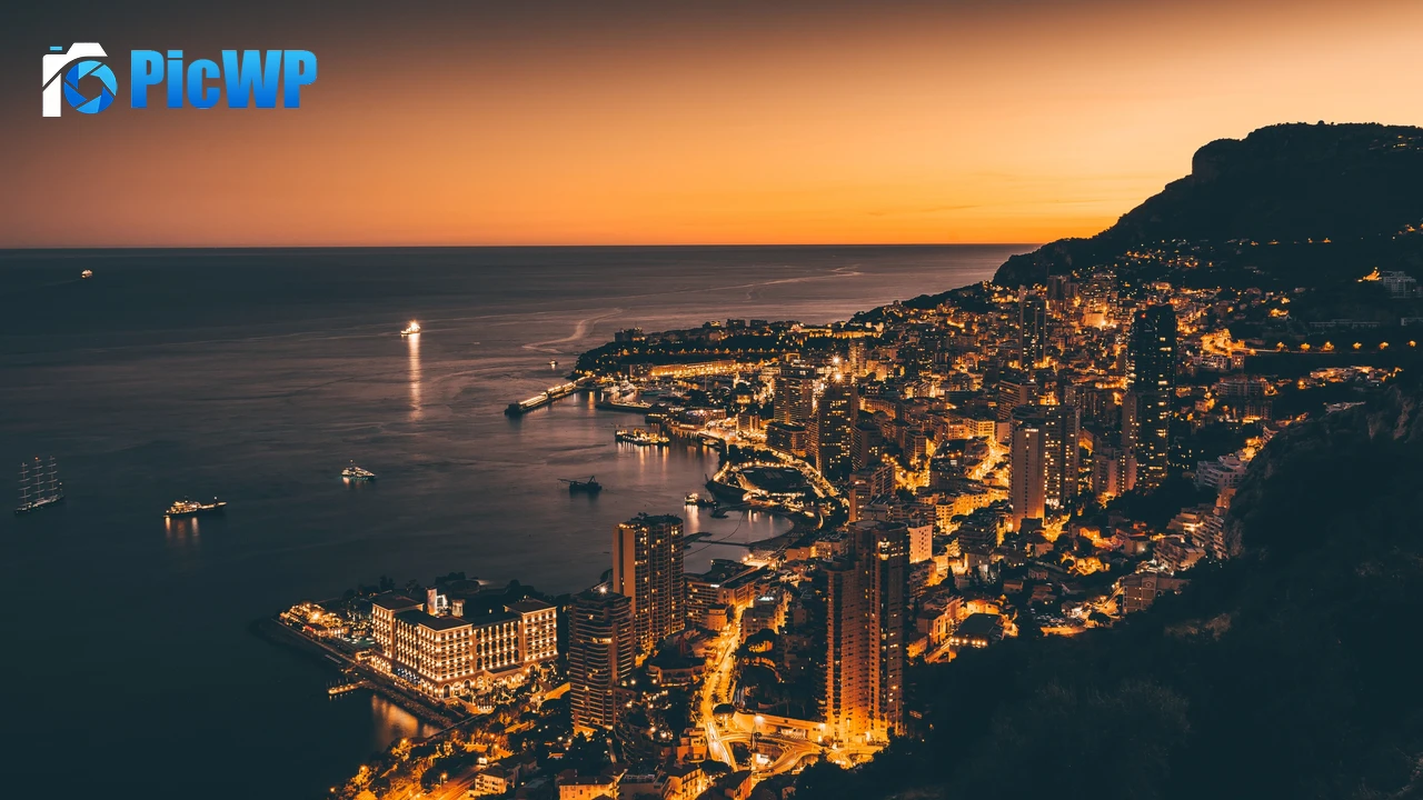 Monte Carlo Sunset 4K PC Wallpaper