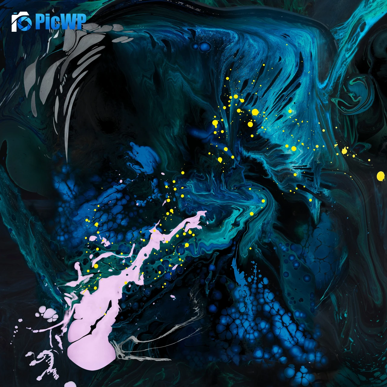 iPad Pro Liquid art 4K Fold Wallpaper