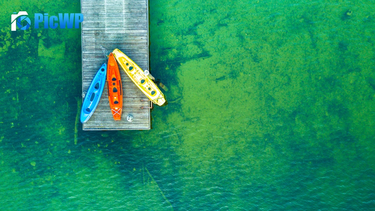 Wooden pier Aerial view 4K PC Wallpaper
