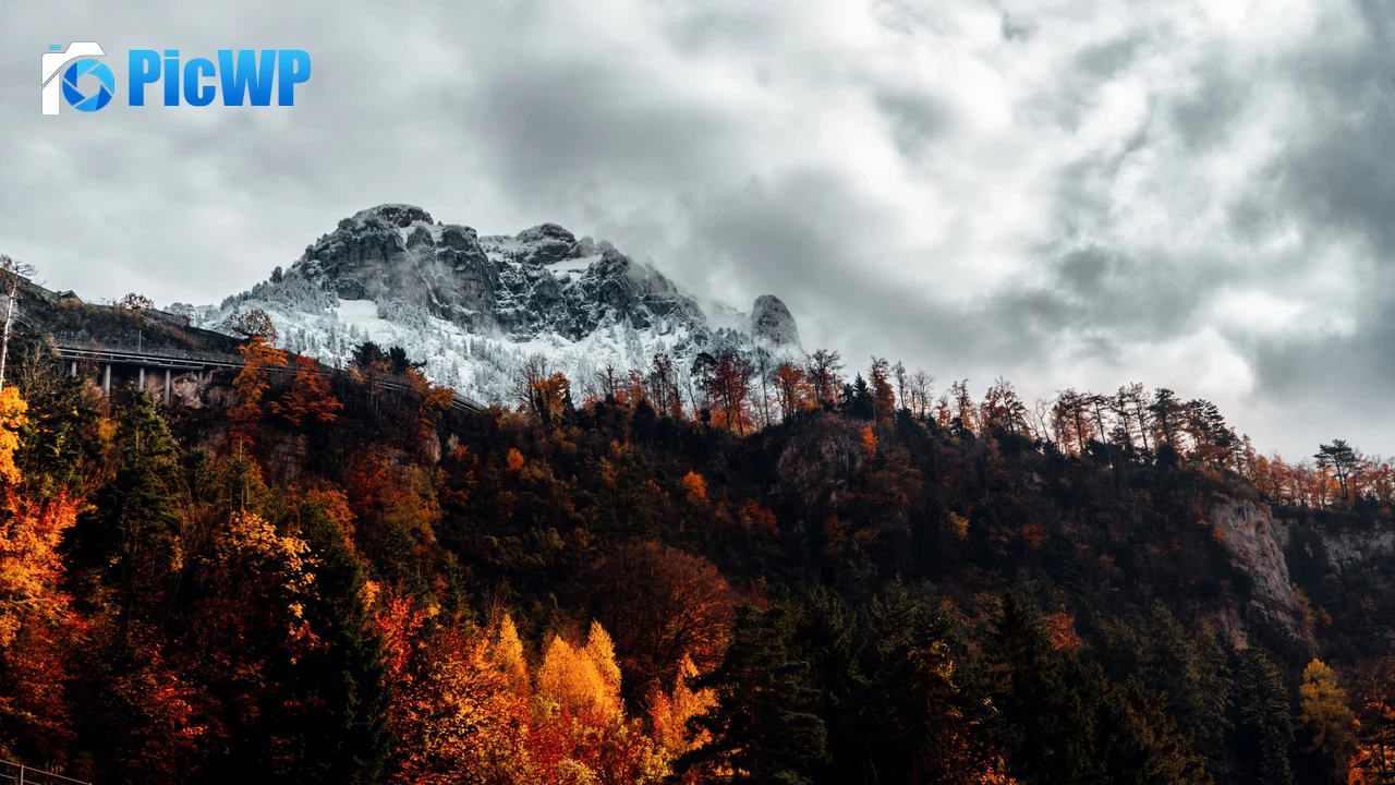 Alps Autumn 4K PC Wallpaper