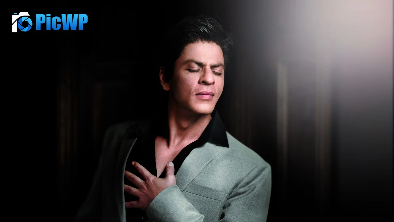 Shah Rukh Khan Bollywood actor 4K PC Wallpaper