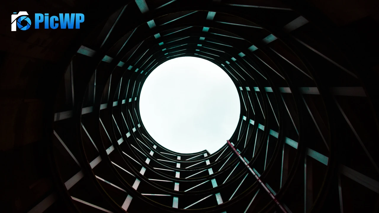 Modern architecture Sky view 4K PC Wallpaper
