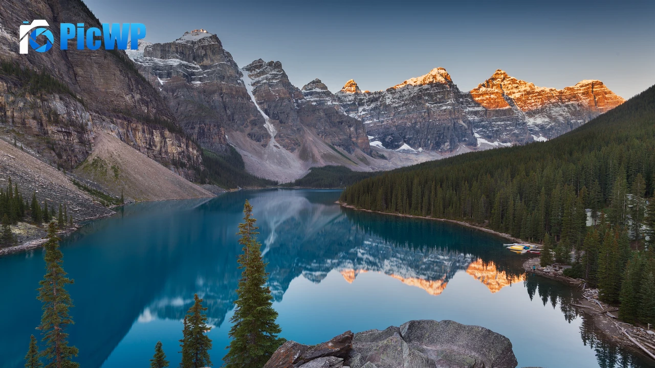 Moraine Lake Landscape 4K PC Wallpaper