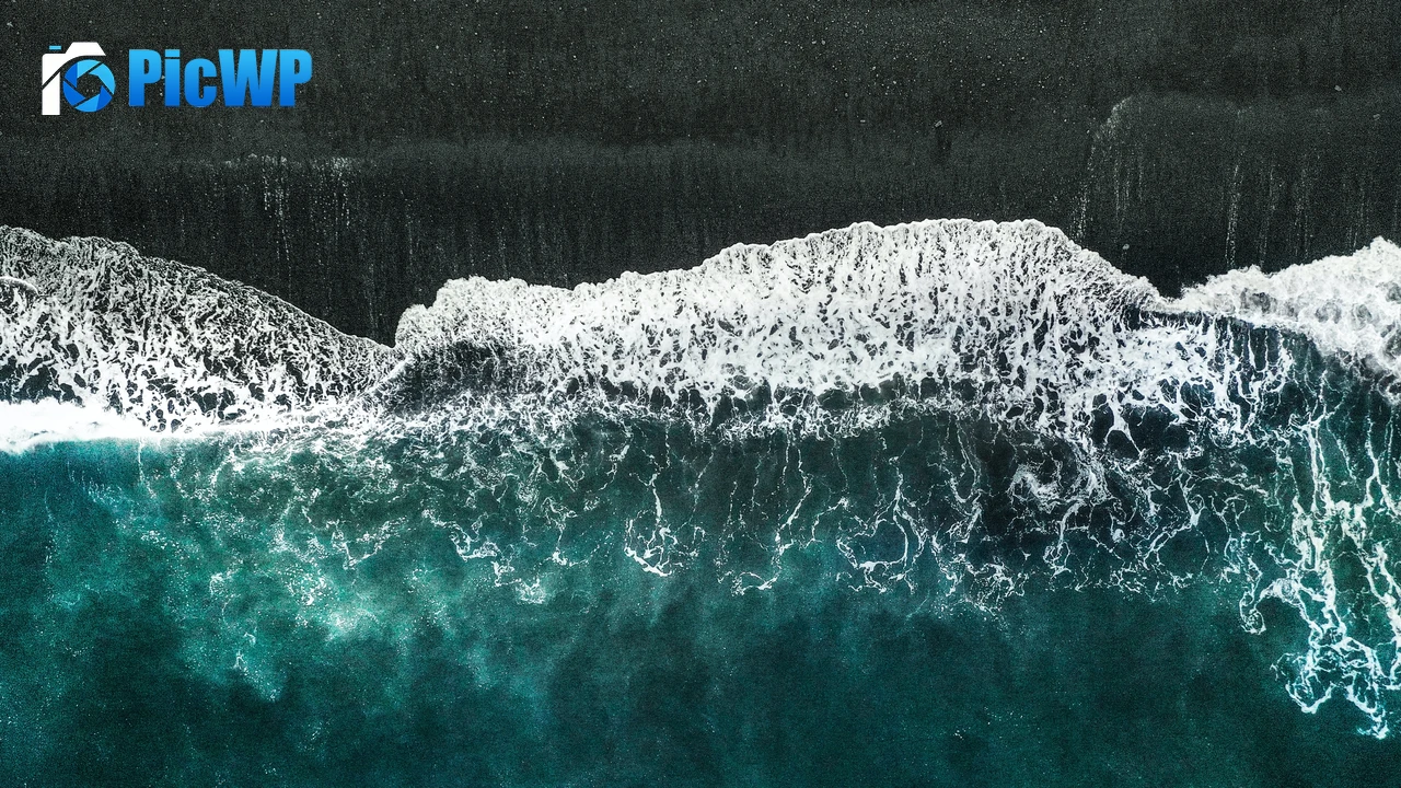 Beach 4K PC Wallpaper
