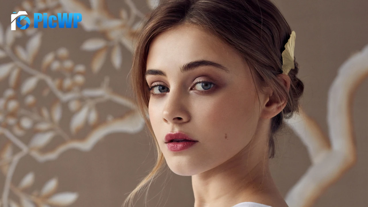 Josephine Langford Closeup 4K PC Wallpaper