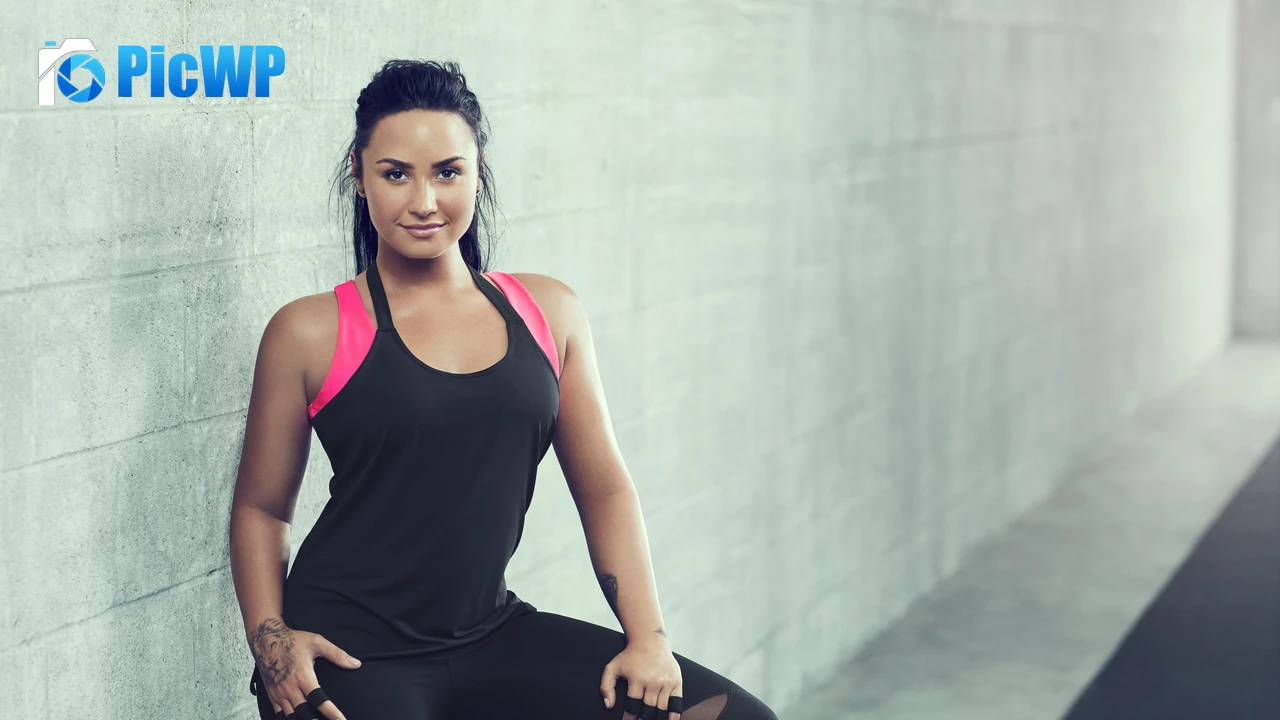 Demi Lovato 4K PC Wallpaper