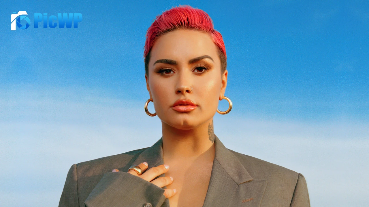 Demi Lovato Portrait 4K PC Wallpaper