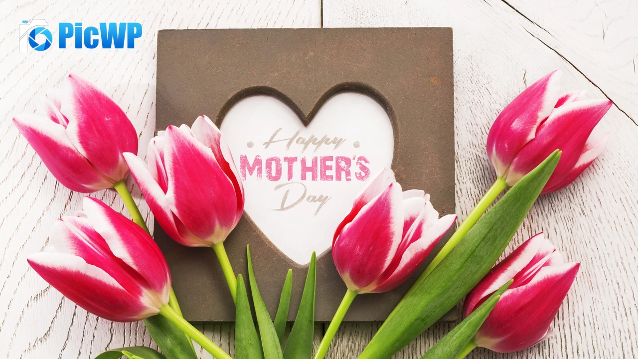 Happy Mother's Day Tulips 4K PC Wallpaper