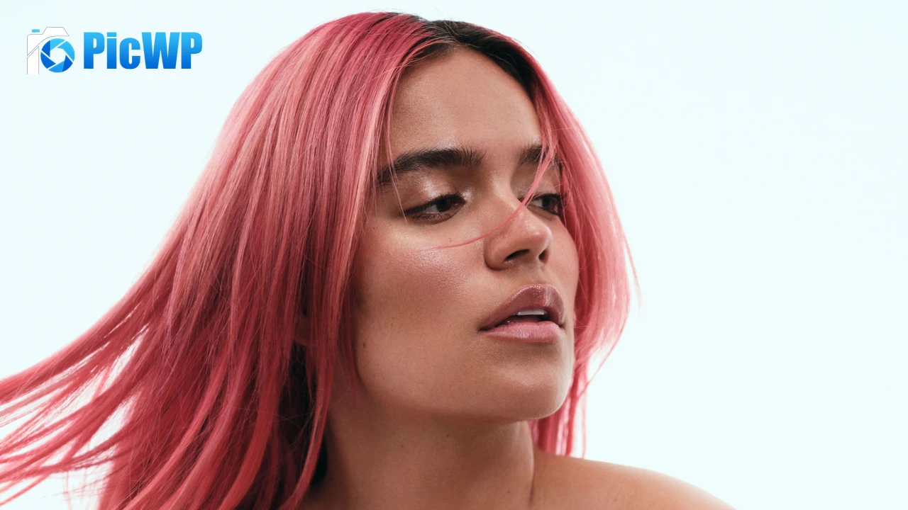Karol G Portrait 4K PC Wallpaper