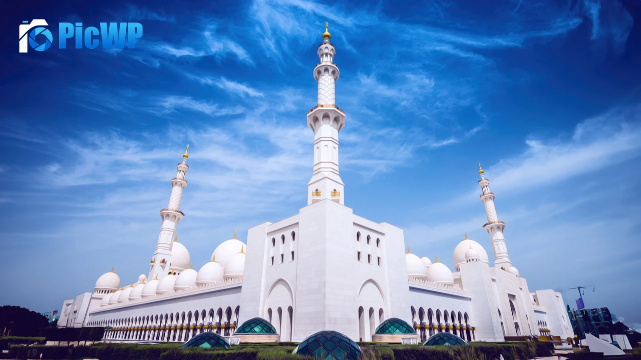 Sheikh Zayed Grand Mosque 6K PC Wallpaper