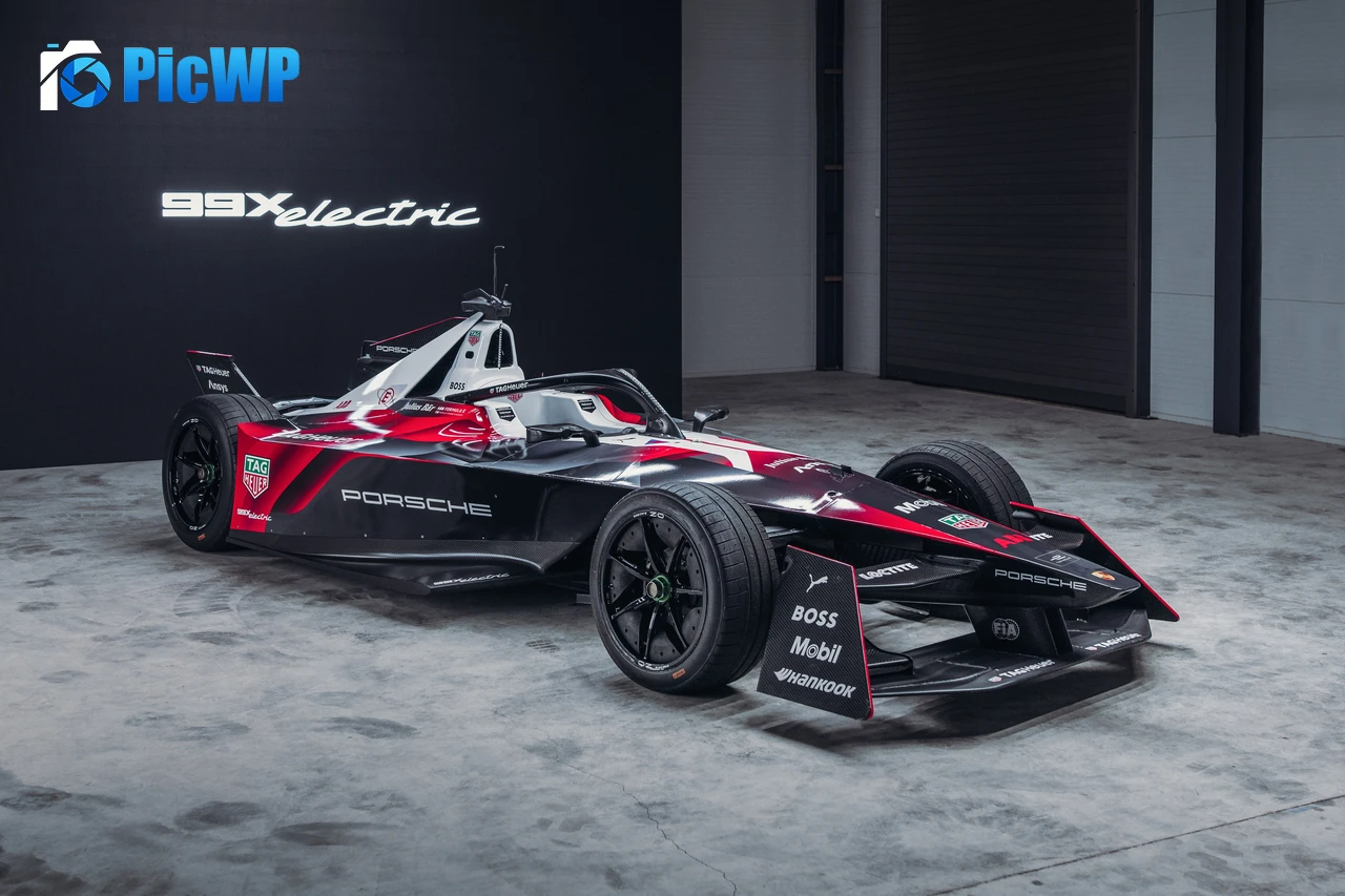 Porsche 99X Electric Formula E racing car 6K PC Wallpaper