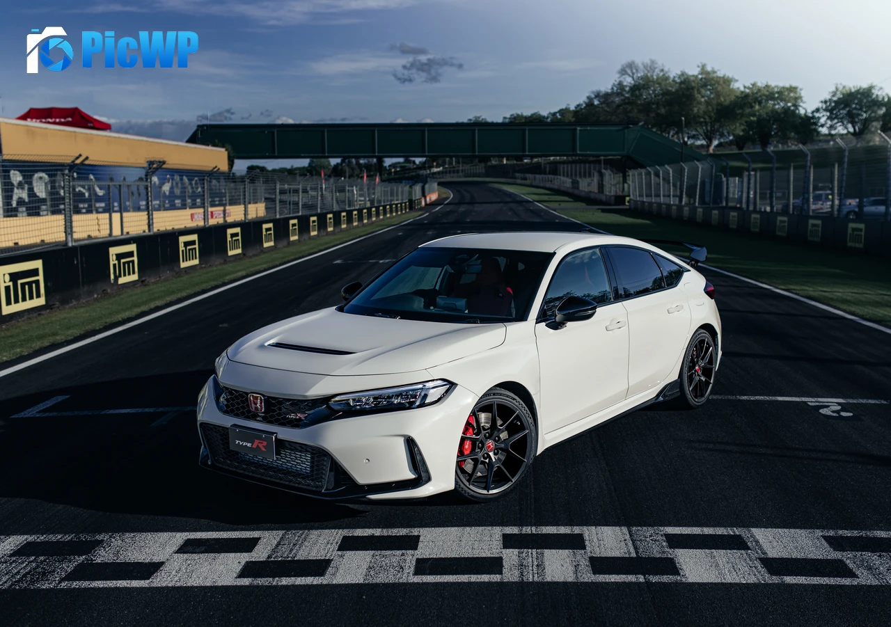 Honda Civic Type R High Performance Hatchback 7K PC Wallpaper