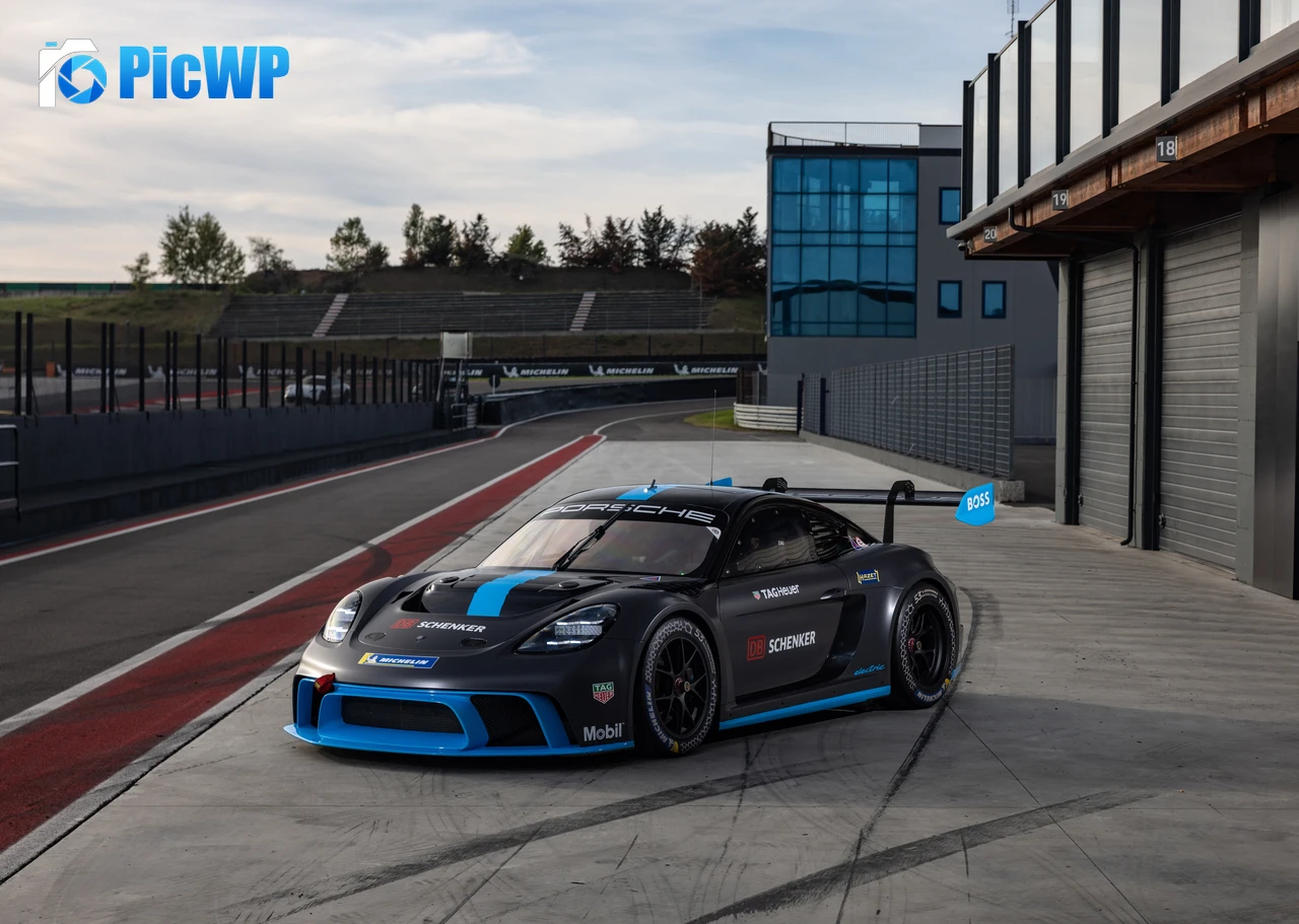 Porsche 718 Cayman GT4 ePerformance 2023 8K PC Wallpaper