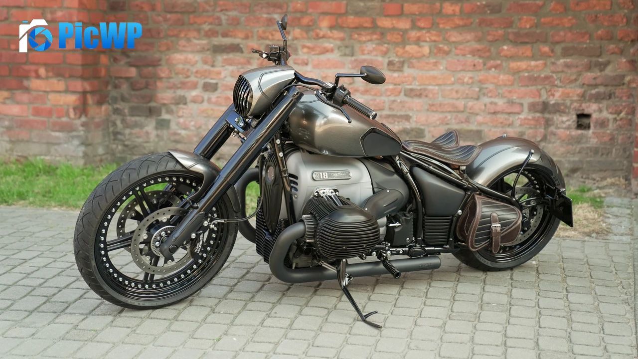 BMW R 18 Liberty BMW R 18 Custom 5K PC Wallpaper