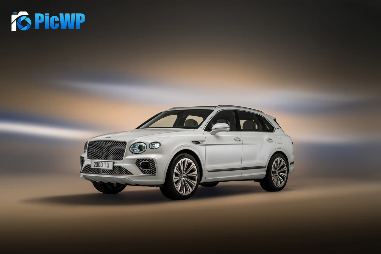 Bentley Bentayga Hybrid Odyssean Edition 6K PC Wallpaper