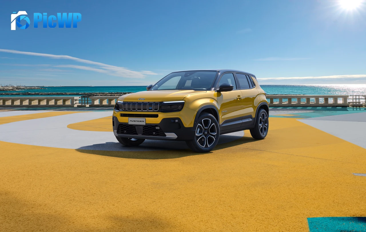 Jeep Avenger e First Edition Electric SUV 8K PC Wallpaper