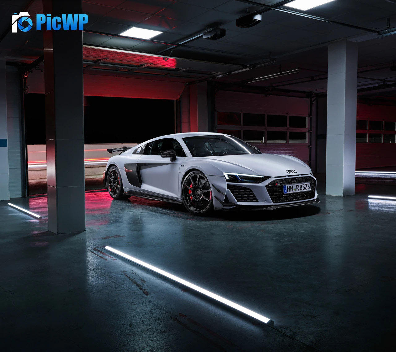 Audi R8 Coupé V10 GT RWD 2022 4K PC Wallpaper