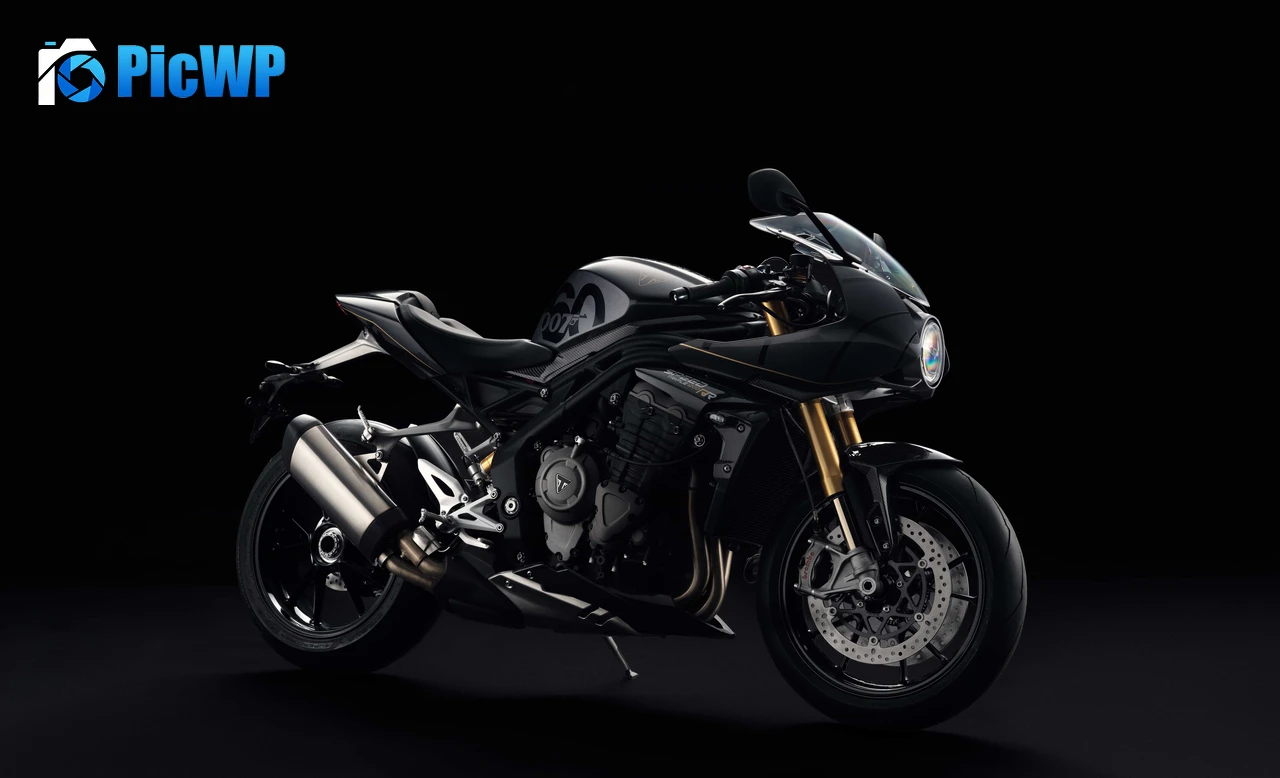 Triumph Speed Triple 1200 RR Bond Edition AMOLED 9K PC Wallpaper