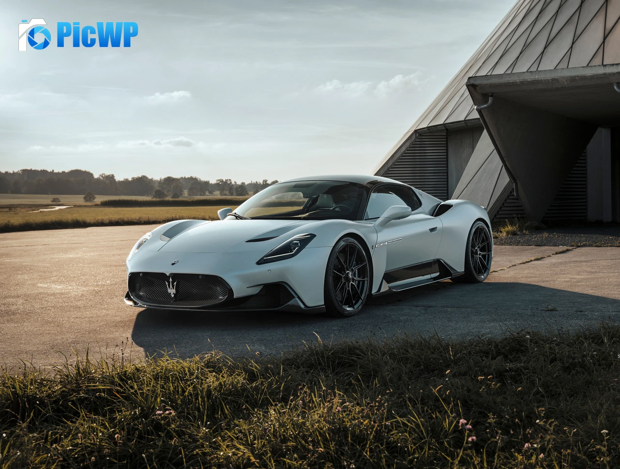 Novitec Maserati MC20 Coupé 2022 8K PC Wallpaper