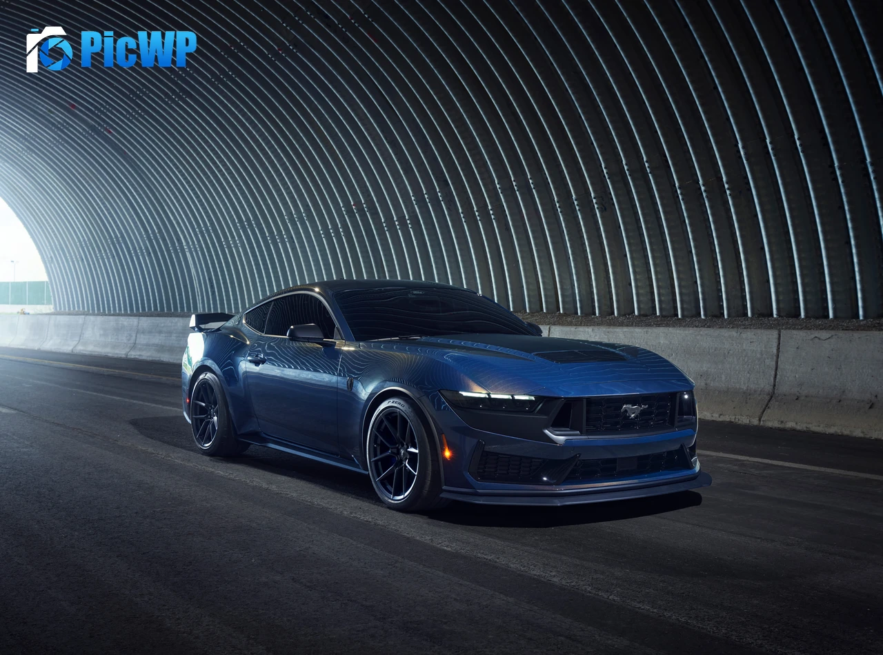 Ford Mustang Dark Horse 9K PC Wallpaper