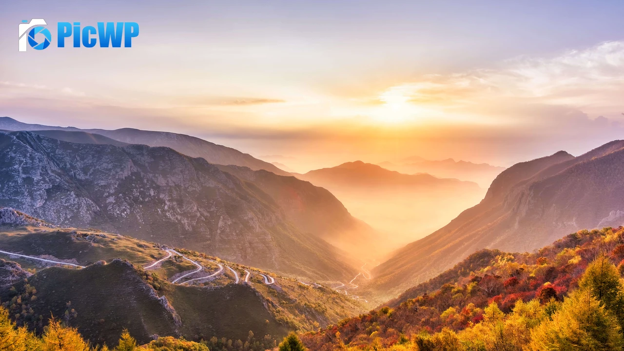 Zhangjiajie Grand Canyon Viewpoint 8K PC Wallpaper