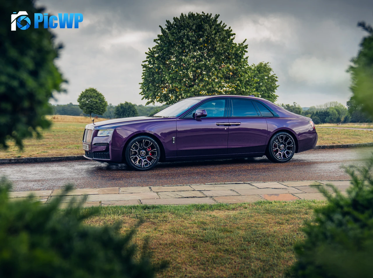 Rolls-Royce Phantom Series II 7K PC Wallpaper