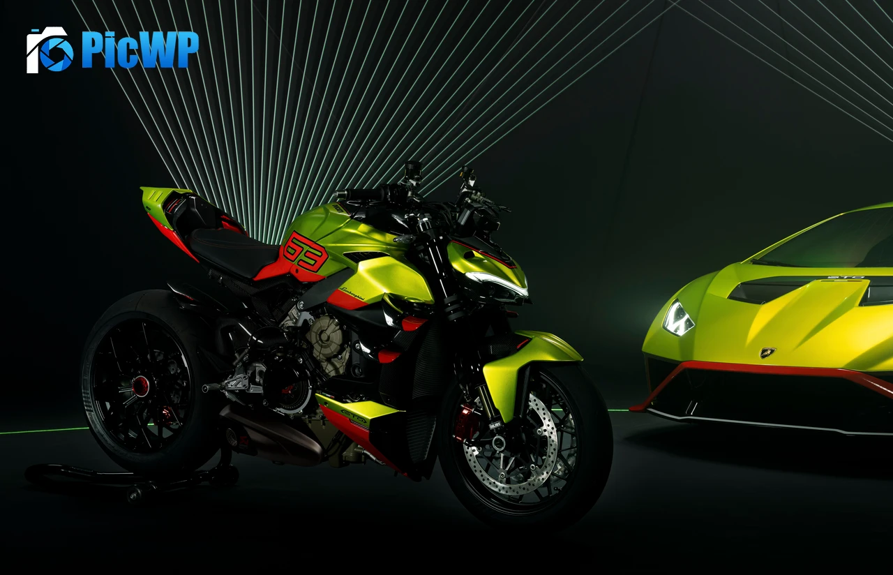Ducati Streetfighter V4 Lamborghini 8K PC Wallpaper
