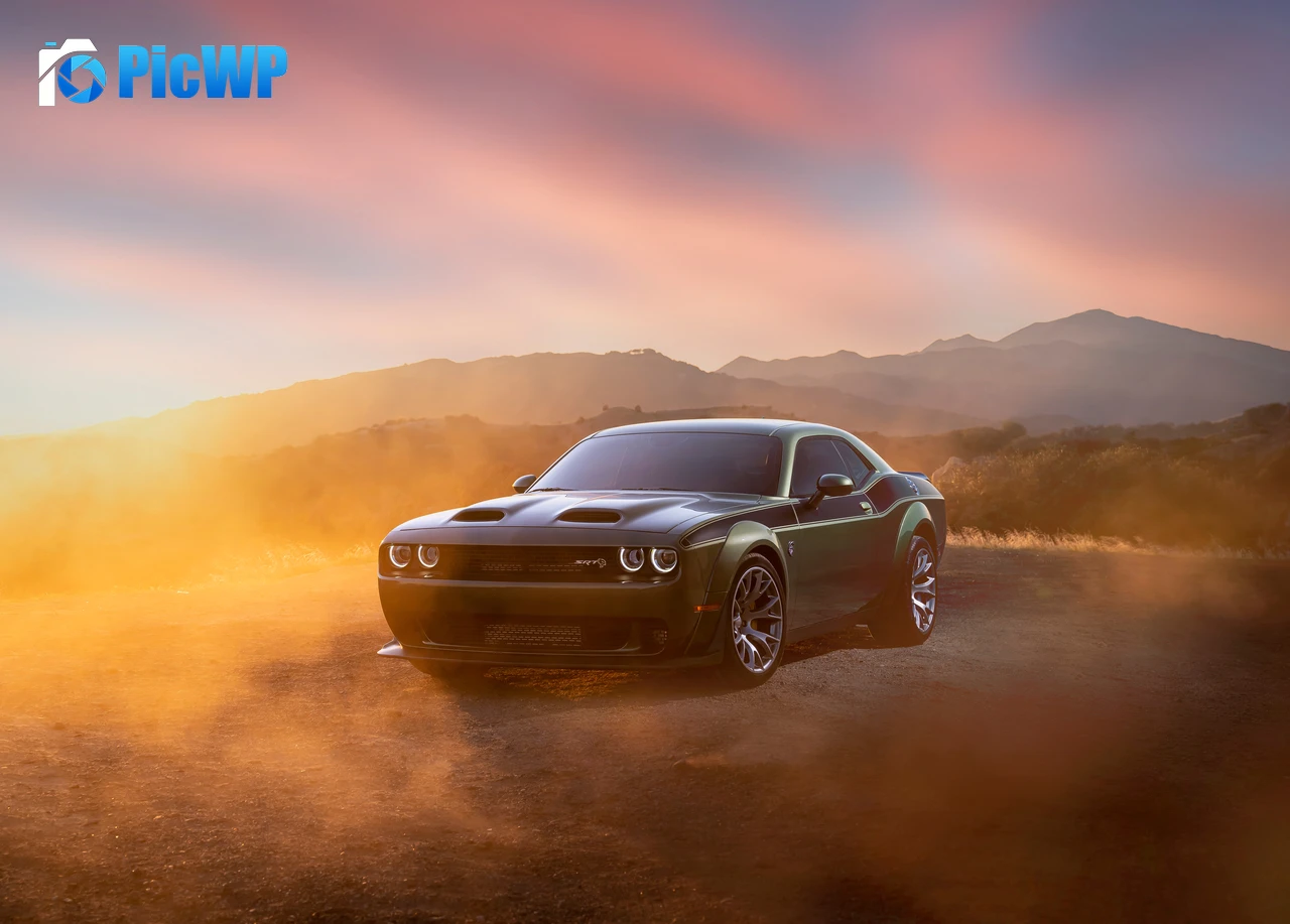 Dodge Challenger SRT Hellcat Redeye Widebody 8K PC Wallpaper