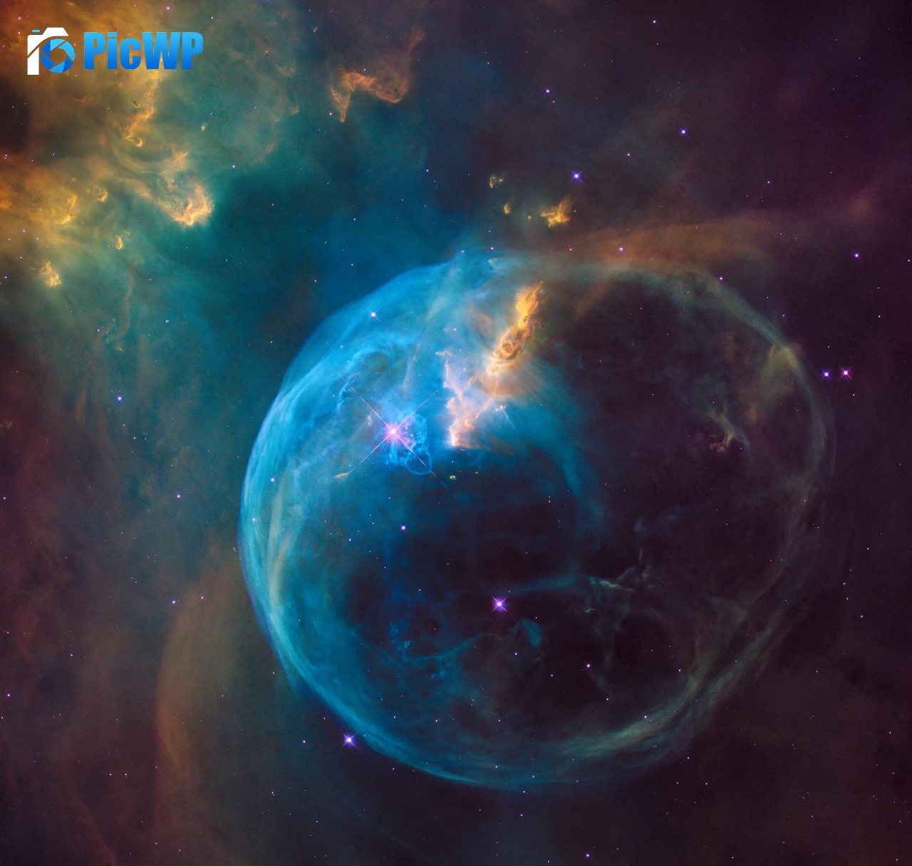 Bubble Nebula NGC 7635 8K PC Wallpaper