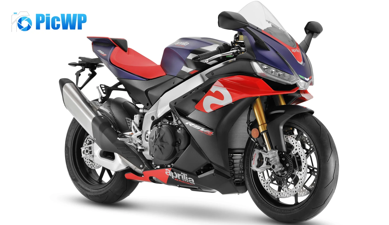 Aprilia RSV4 1100 Factory Sports bikes 7K PC Wallpaper
