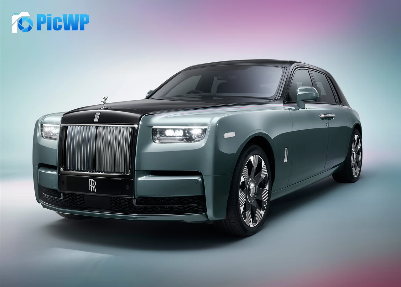 Rolls-Royce Phantom Series II 2022 6K PC Wallpaper