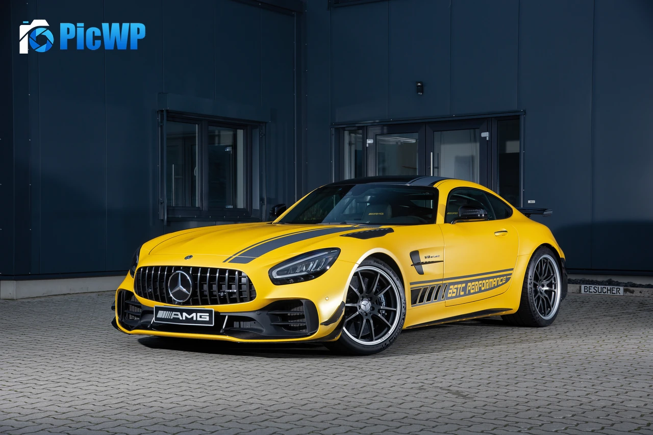 Mercedes-AMG GT R PRO BSTC Performance 6K PC Wallpaper