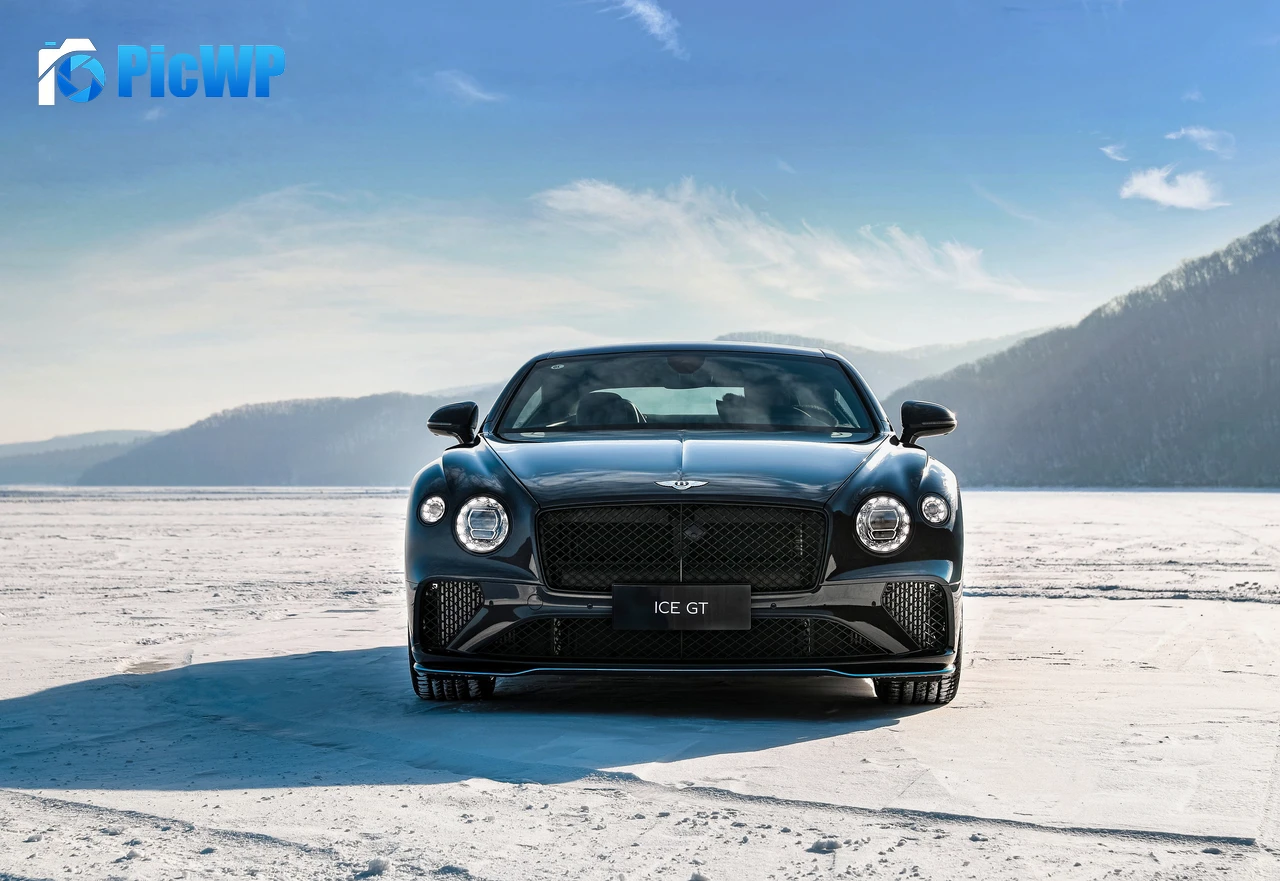 Bentley Continental GT V8 Ice GT 2022 6K PC Wallpaper