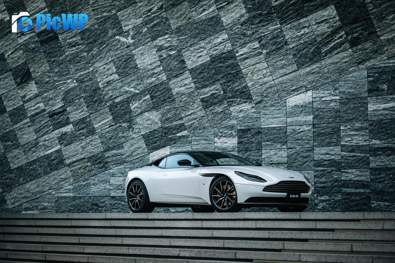 Aston Martin DB11 V8 2022 8K PC Wallpaper