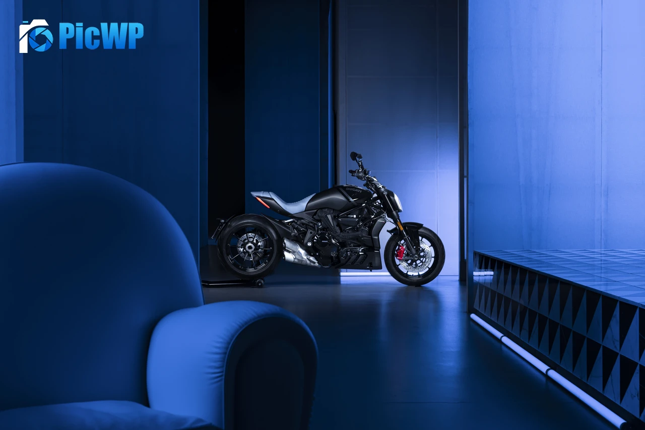 Ducati XDiavel Nera Sports cruiser 7K PC Wallpaper
