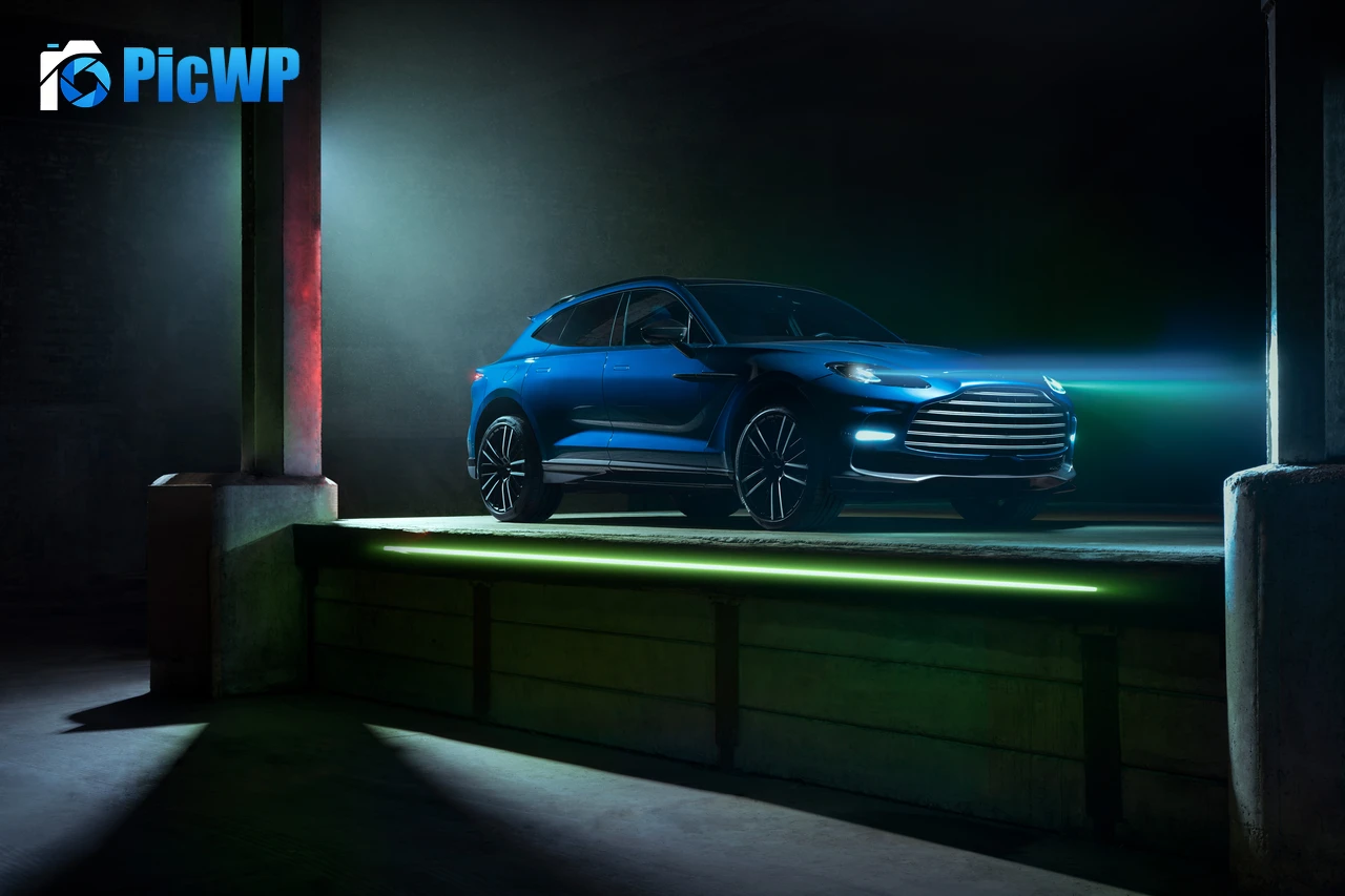 Aston Martin DBX707 World's Fastest SUV 9K PC Wallpaper