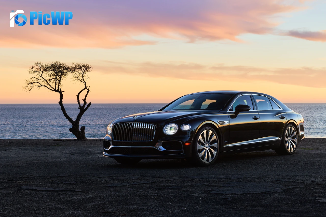 Bentley Flying Spur Hybrid Hybrid cars 5K PC Wallpaper