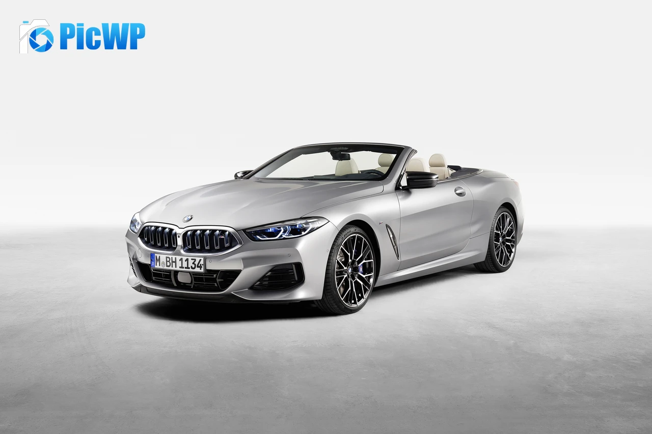 BMW M850i xDrive Cabrio 8K PC Wallpaper