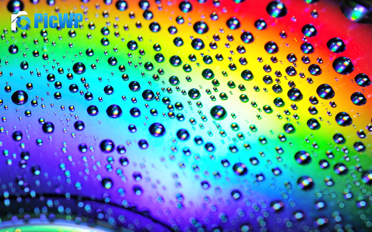 Water droplets Rainbow 4K PC Wallpaper