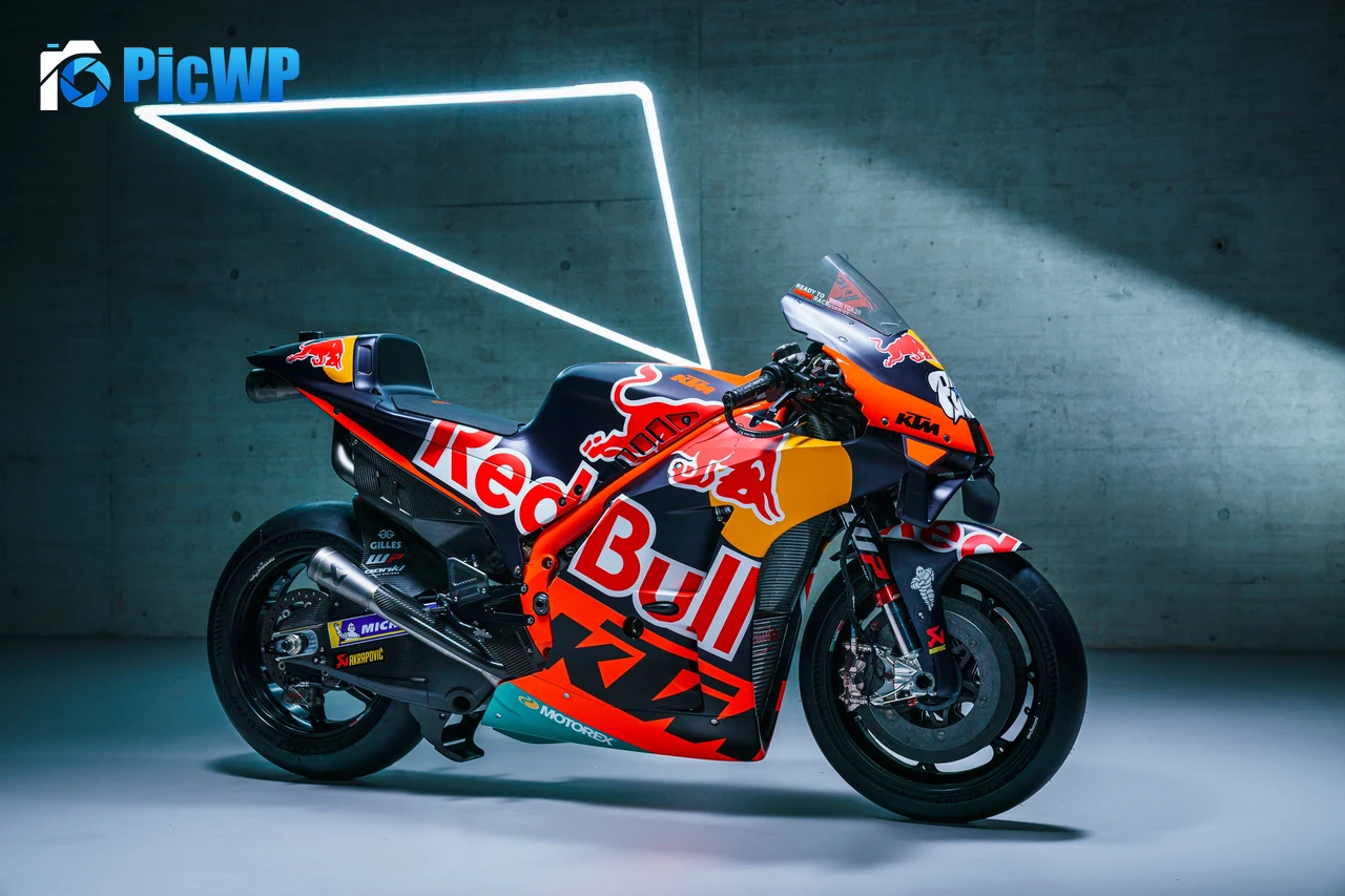KTM RC16 Red Bull Racing 6K PC Wallpaper