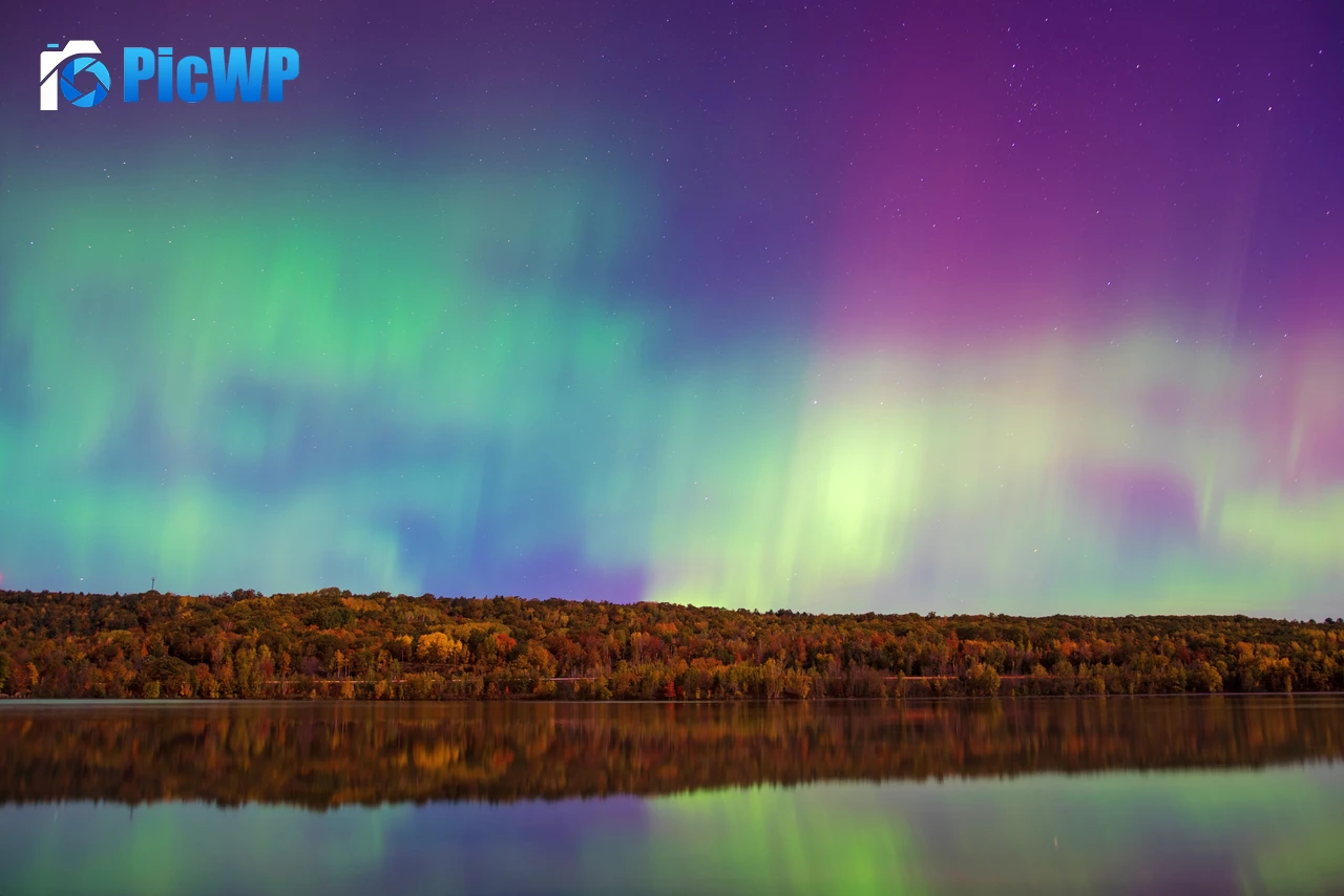 Aurora sky Aesthetic 6K PC Wallpaper