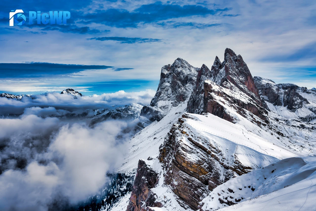 Seceda Mountain Winter 8K PC Wallpaper